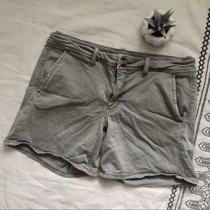 AEO High-Waisted Gray Shorts